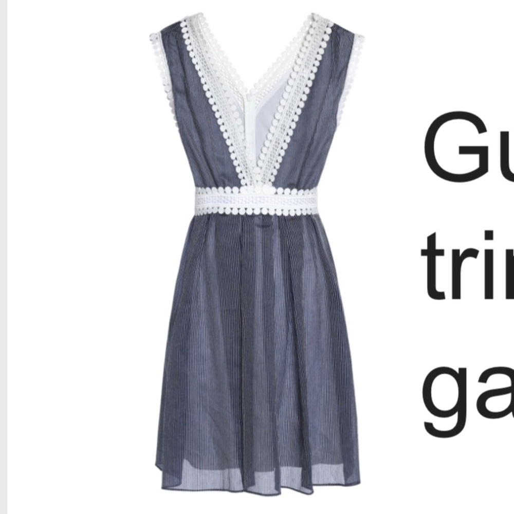 Mini dress
